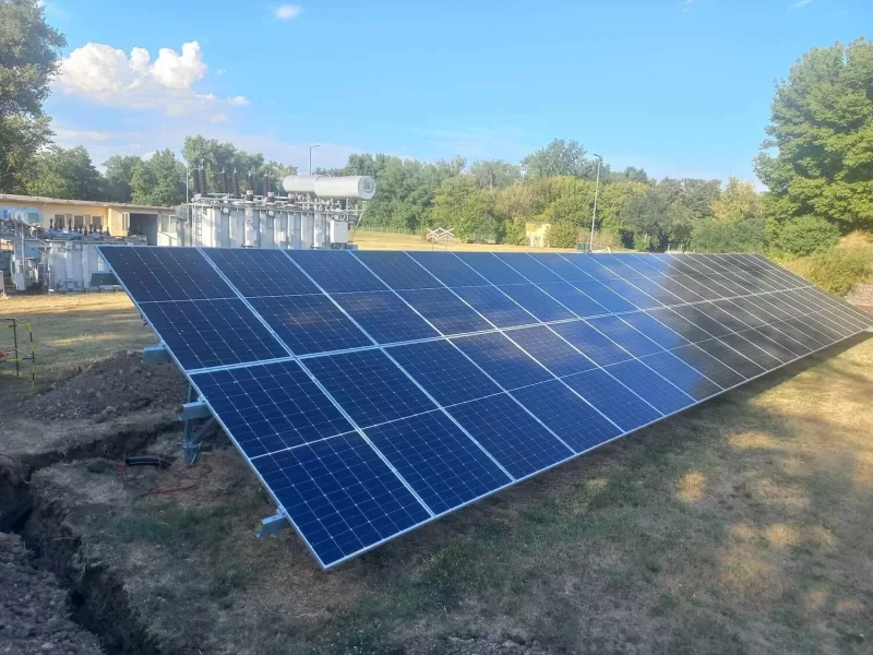Parc fotovoltaic de 160 kW – Lőrinci — 1
