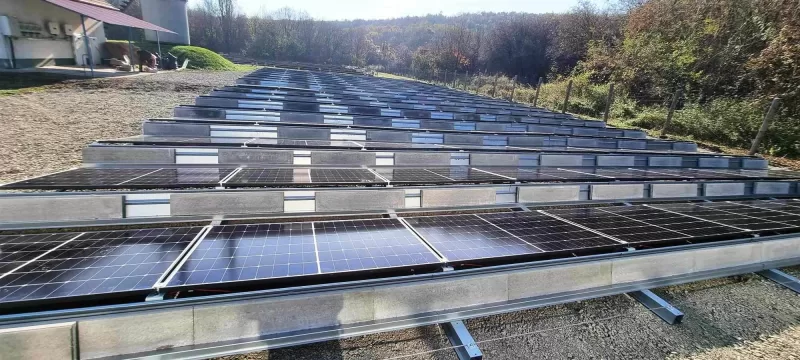 Parc fotovoltaic de 50 kW – Noszvaj — 3